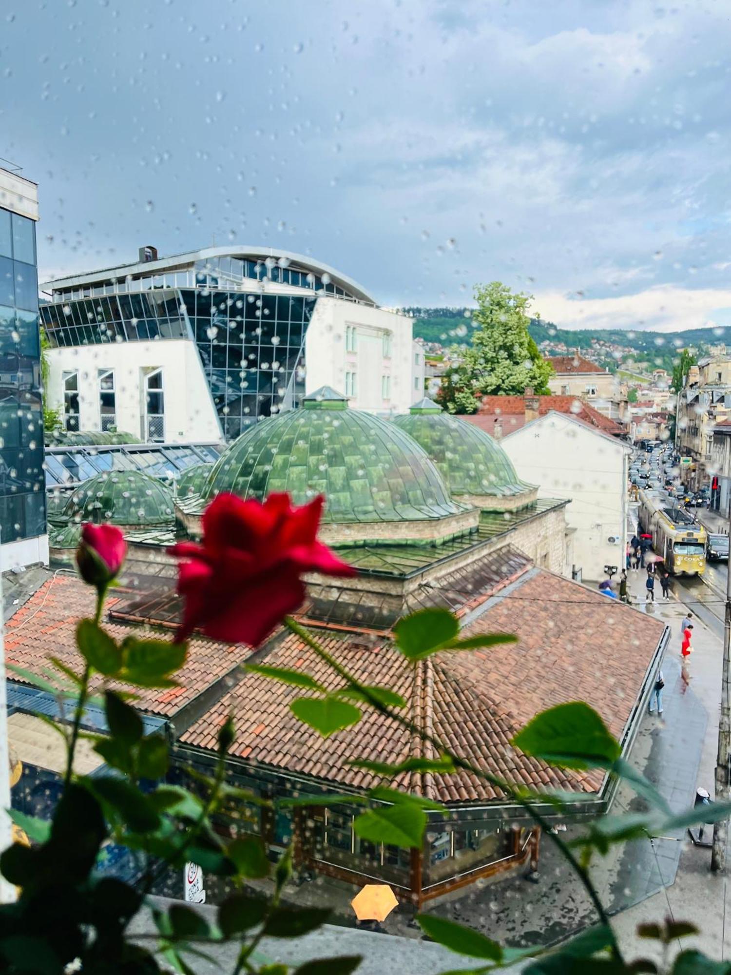 Historijski Luksuz U Starom Gradu, Garage Parking Saraybosna Dış mekan fotoğraf